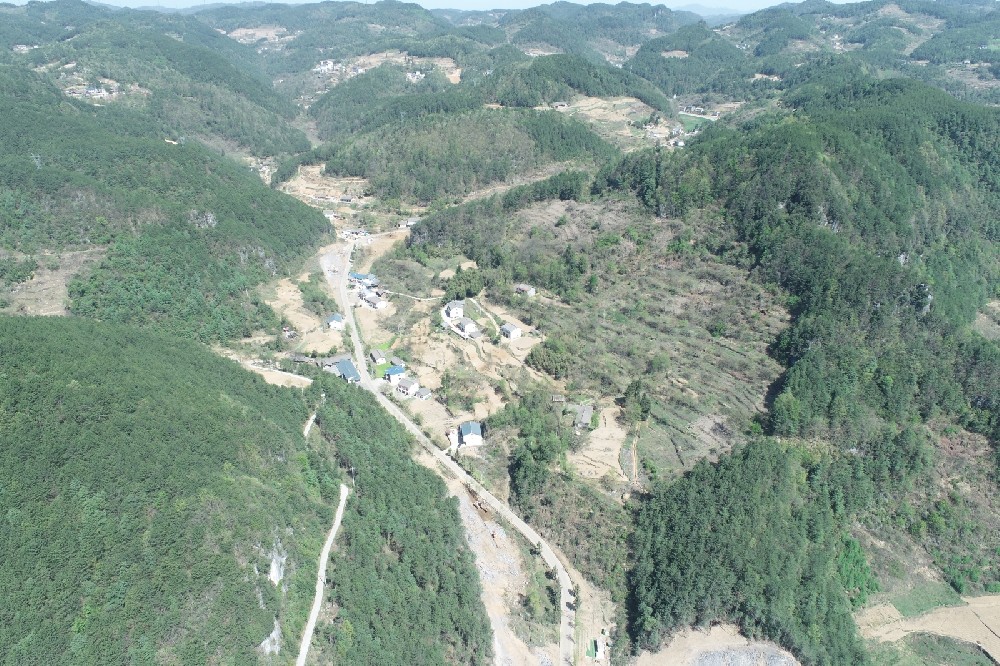 路愈寬，景愈明，可待漫慢行——朝天區(qū)曾家鎮(zhèn)（曾家場鎮(zhèn)至榮樂養(yǎng)生谷）段道路改建工程建設(shè)側(cè)記